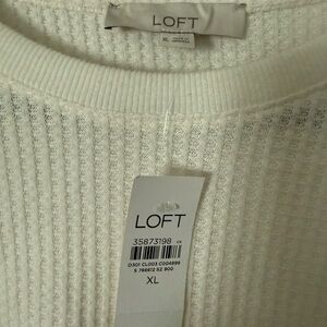NWT LOFT Women's Cream Ribbed Sweater
